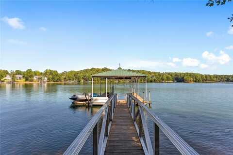 509 Peninsula Road, West Union, SC 29696