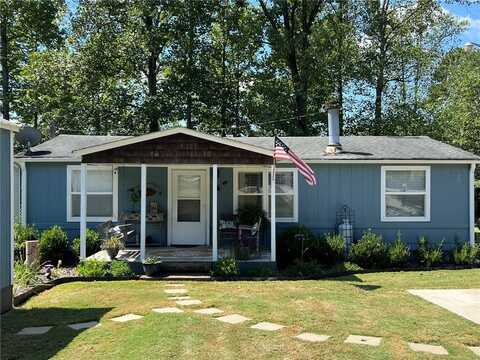 110 Dogwood Lane, Townville, SC 29689