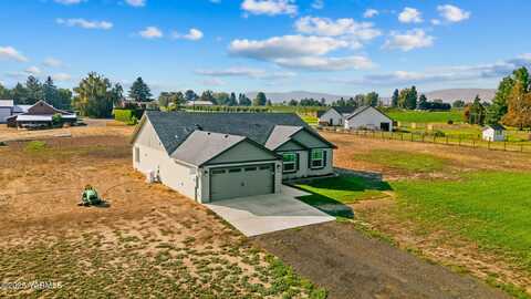 12312 Nelson Rd, Yakima, WA 98903