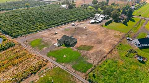 12312 Nelson Rd, Yakima, WA 98903