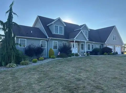 50 Rebecca Drive, Clarion, PA 16214