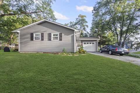 7664 Willow Avenue, Woodridge, IL 60517