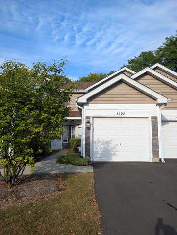 1122 Regency Drive, Schaumburg, IL 60193