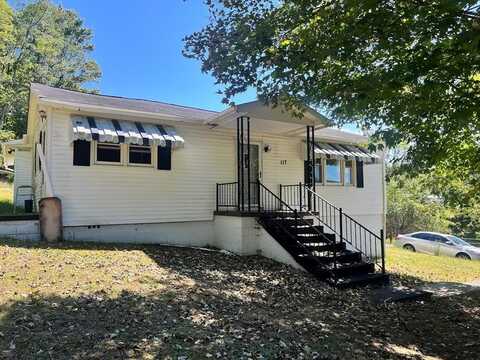 117 Lacy Lane, FAIRDALE, WV 25839