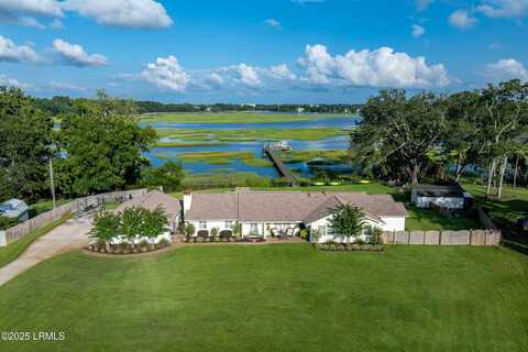 2243 Plantation Drive, Beaufort, SC 29902