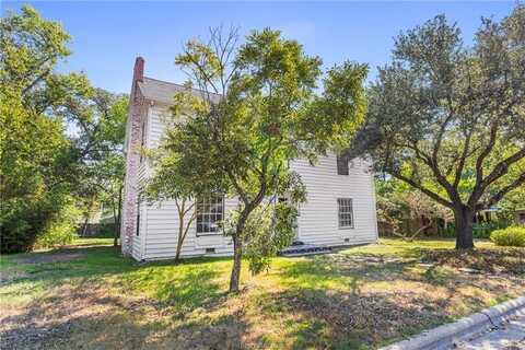 712 Banks Avenue, Bryan, TX 77803