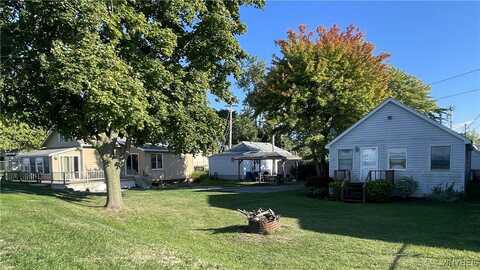 5841-5847 Ontario Street, Newfane, NY 14126