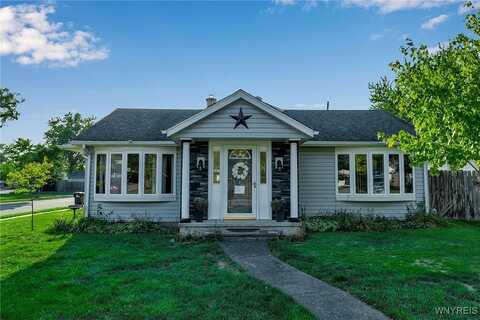 4 Kelvin Drive, Tonawanda, NY 14223