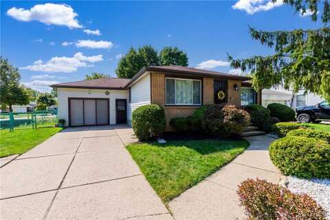 450 Frankhauser Road, Amherst, NY 14221