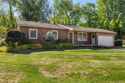 362 Stone Fence Road, Greece, NY 14626