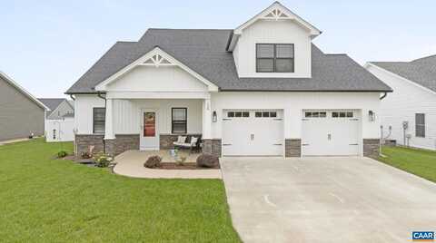 138 LINDBURGH DR, WAYNESBORO, VA 22980