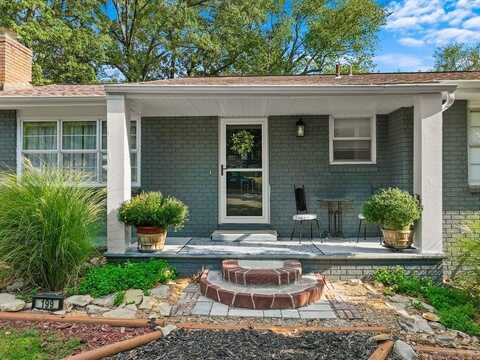 199 W Wade Avenue, Mountain Home, AR 72653