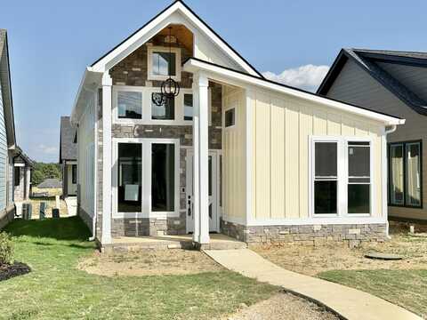 164 Idle Place Circle, Rossville, GA 30741