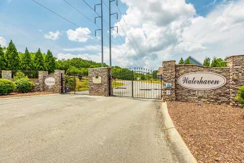 2340 Waterhaven Drive, Chattanooga, TN 37406