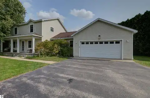 834 SHAMROCK LANE, TRAVERSE CITY, MI 49696
