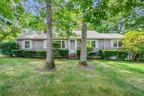 109 Harbor Hills Road, Centerville, MA 02632