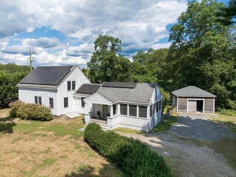 86 Fairhaven Road, Mattapoisett, MA 02739