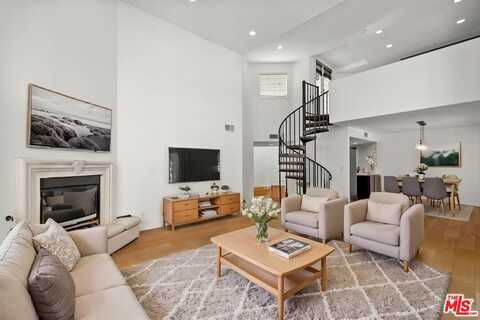 435 Arnaz Dr, Los Angeles, CA 90048