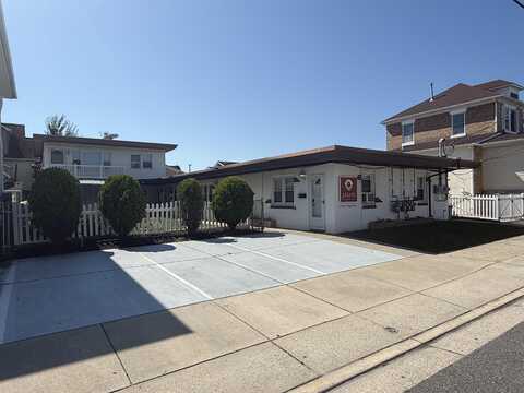 110 W Crocus, Wildwood Crest, NJ 08260