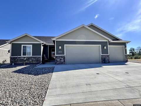 455 S Lucas St, Buffalo, WY 82834