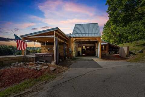 502 Volga Road, Elkader, IA 52043