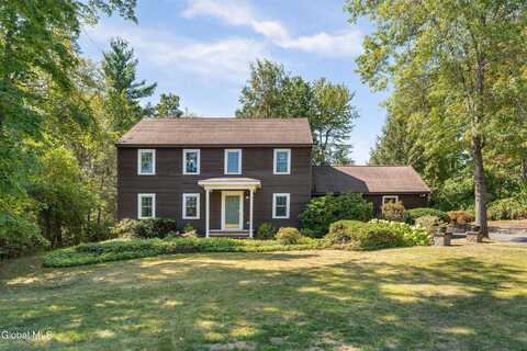 2450 York Seat Road, Niskayuna, NY 12309