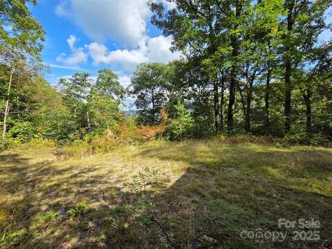 720 Autumn Street, Maggie Valley, NC 28751