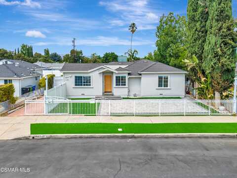 18343 Bessemer Street, Tarzana, CA 91335