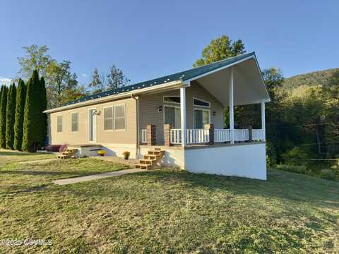 2417 PA-42, Unityville, PA 17774