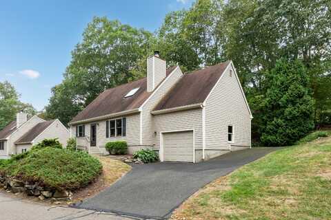24 COPPER HILL Drive, Guilford, CT 06437