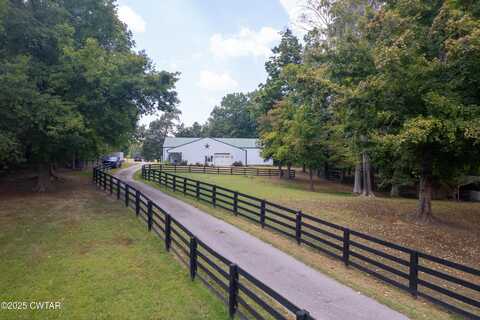 84 Trenton Highway, Trenton, TN 38382