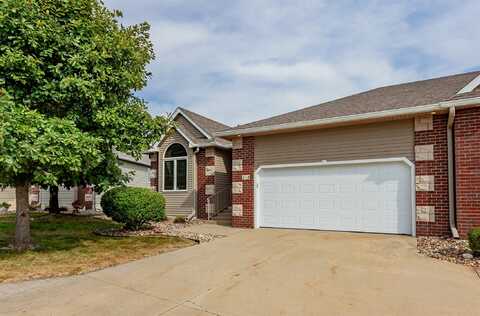 218 NE Eaglewood Drive, Ankeny, IA 50021