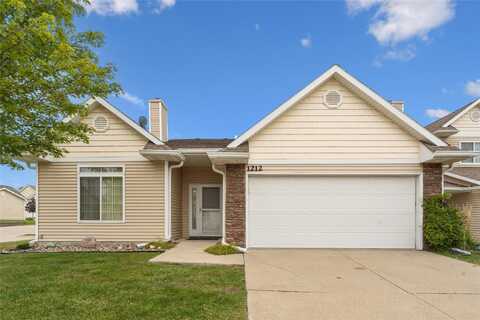 1212 SE Birch Lane, Ankeny, IA 50021