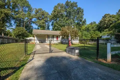 555 Corvette Drive, CHATSWORTH, GA 30705