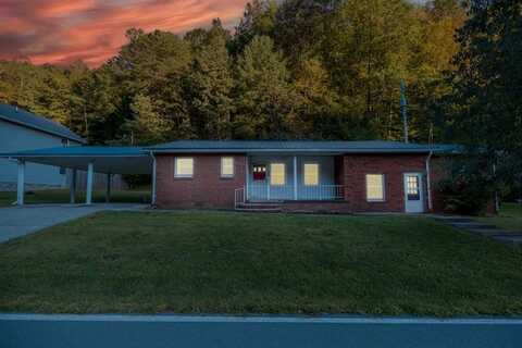 608 Kentucky 1087, Leburn, KY 41831
