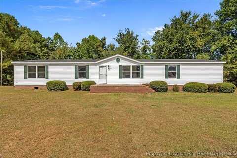 97 Turf Drive, Parkton, NC 28371