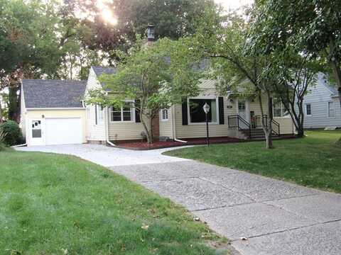 1327 North 19th St, Fort Dodge, IA 50501