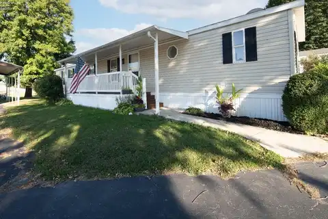 1739 E State Street, Fremont, OH 43420