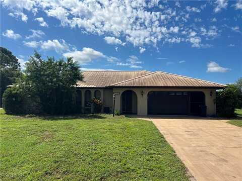 2408 Bay Plaza, Lehigh Acres, FL 33936