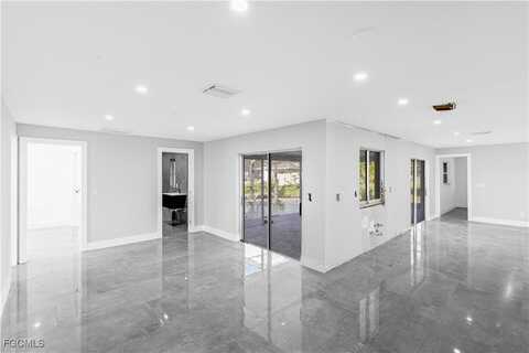 1741 SE 29th Lane, Cape Coral, FL 33904