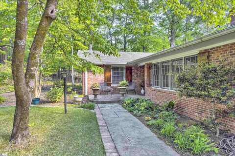 7 Hearthstone Lane, Landrum, SC 29356