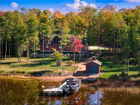 6920 N LAKE SIX RD, Mercer, WI 54547