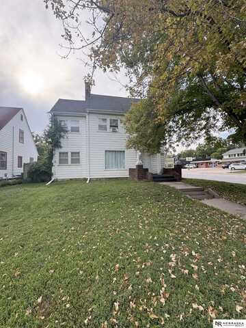 2101 Bradfield Drive, Lincoln, NE 68502