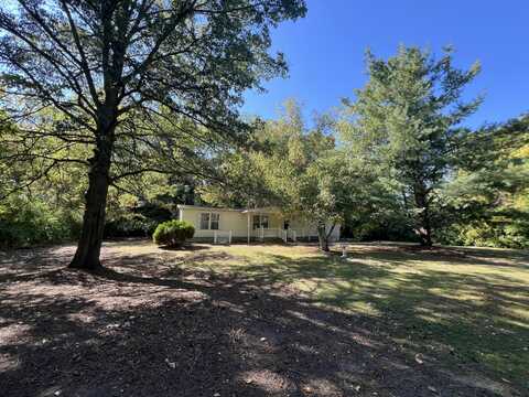 974 Irish Road, Dundee, MI 48131