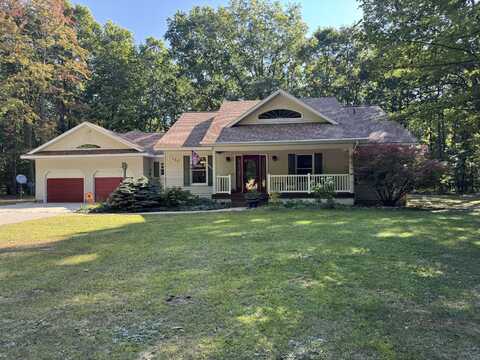 2334 N 48th Avenue, Mears, MI 49436