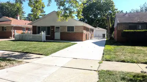 12816 Royal Grand, Redford, MI 48239