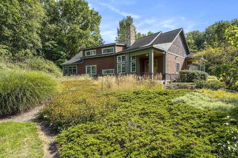 11488 Tabor Woods Lane, Buchanan, MI 49107