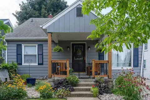 1439 Parkhurst Avenue NW, Grand Rapids, MI 49504