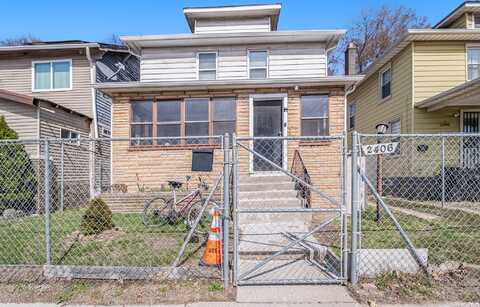2406 Sharon Street, Detroit, MI 48209