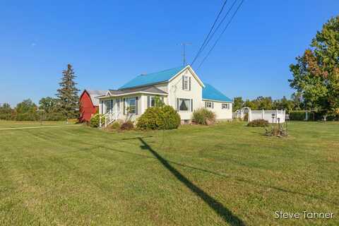 5394 W Stanton Road, Stanton, MI 48888